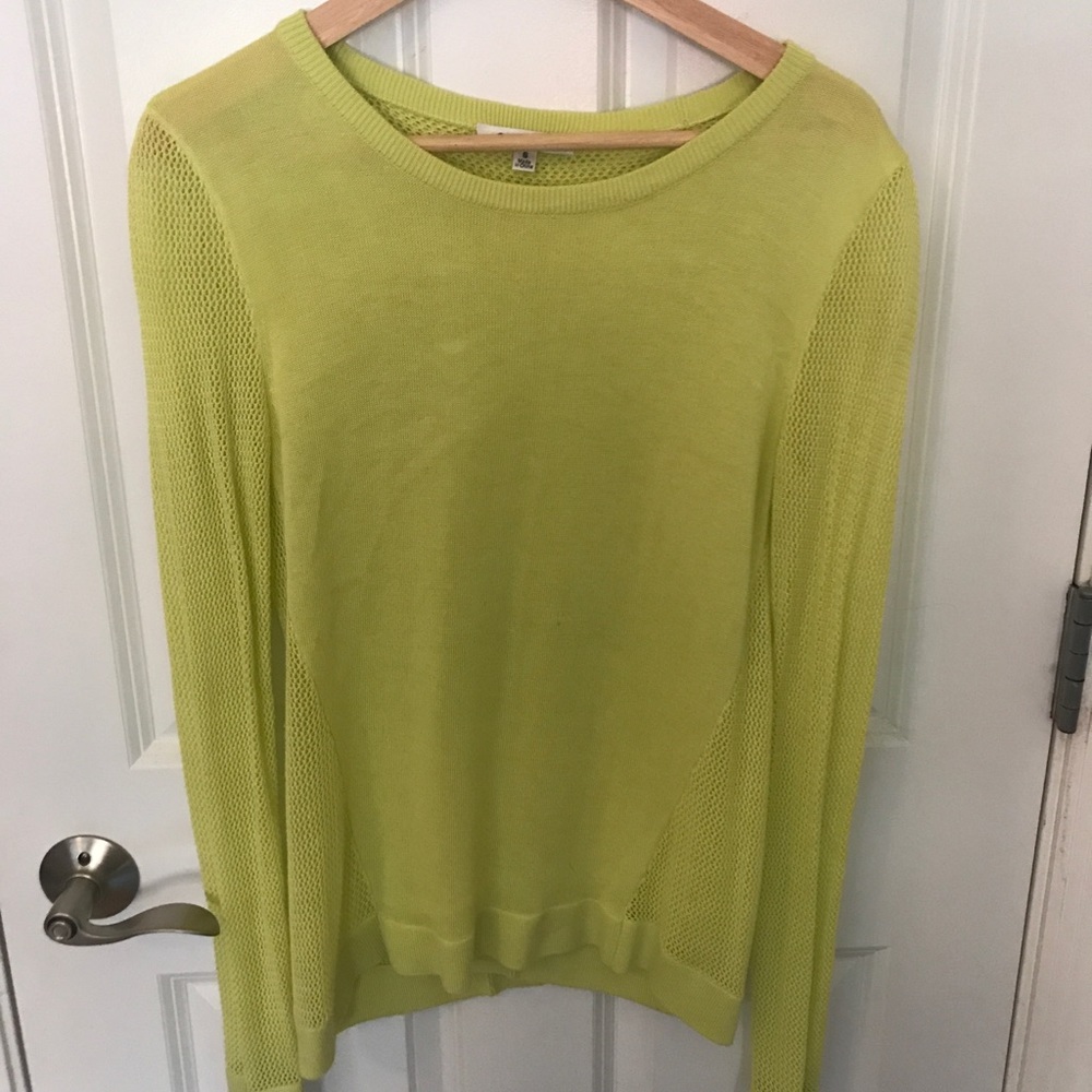 Cabo split back pullover sweater lemon-lime